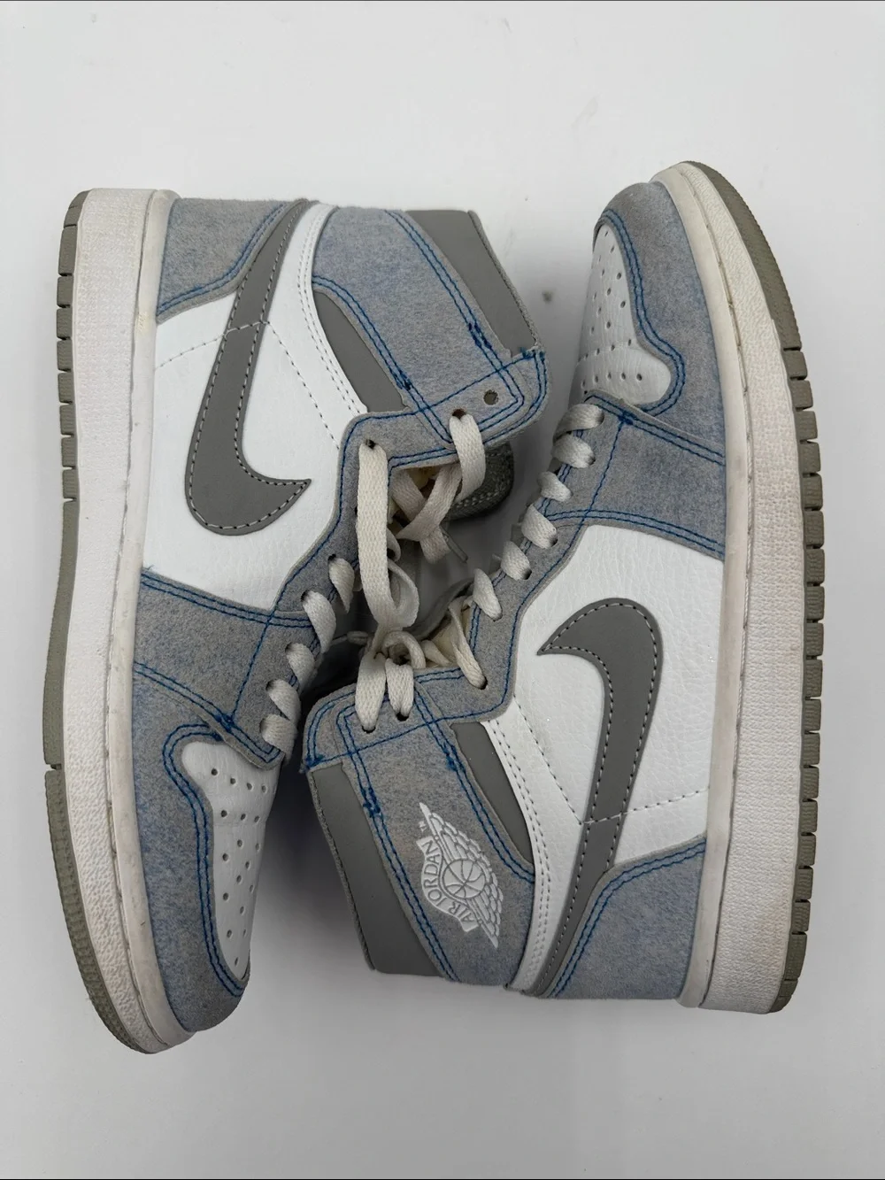 Nike Size 8 Jordan 1 Retro Hyper Royal High Top Sneakers in White, Gray/ Blue